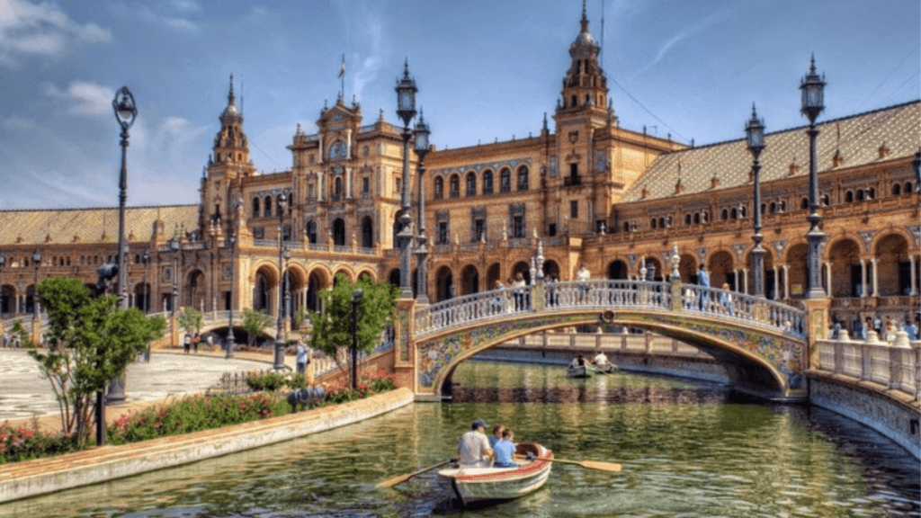 10 monumentos que debes visitar en España