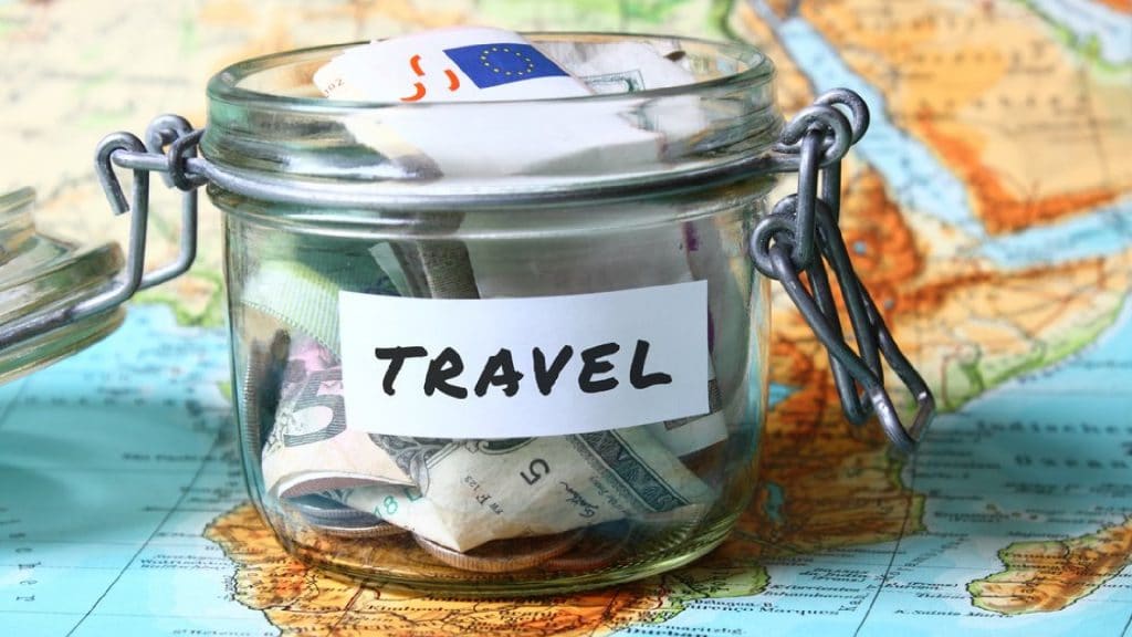 Cómo ahorrar y costear tus viajes
