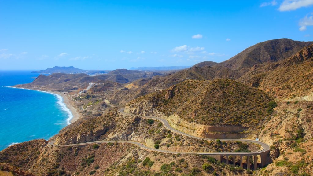 Las carreteras con paisajes más bonitos de España