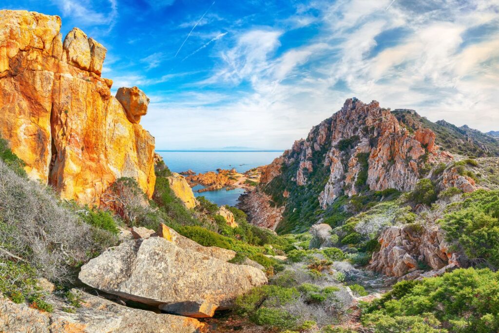 GUÍA COMPLETA PARA VISITAR LA COSTA DE BAUNEI, CERDEÑA